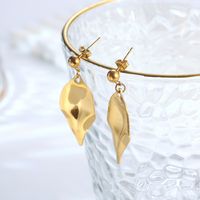 1 Pair Elegant Lady Leaf Plating 304 Stainless Steel 18K Gold Plated Drop Earrings main image 5
