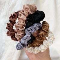 Simple Style Solid Color Cloth Satin Elastic Band Pleated Hair Tie main image 6