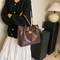 Women's All Seasons Pu Leather Solid Color Preppy Style Classic Style Streetwear Sewing Thread Square Open Shoulder Bag sku image 1