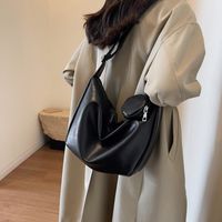Women's Pu Leather Solid Color Elegant Vacation Sewing Thread Dumpling Shape Zipper Shoulder Bag Functional Backpack main image 1
