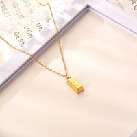 304 Stainless Steel 18K Gold Plated Basic Modern Style Plating Geometric Pendant Necklace main image 4