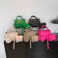 Women's All Seasons Pu Leather Solid Color Streetwear Square Zipper Handbag main image 1