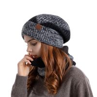 Women's Basic Simple Style Solid Color Eaveless Wool Cap main image 2