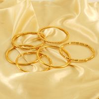Simple Style Solid Color Stainless Steel 18K Gold Plated Titanium Steel Bangle In Bulk main image 5
