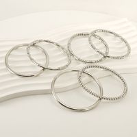 Simple Style Solid Color Stainless Steel 18K Gold Plated Titanium Steel Bangle In Bulk main image 2