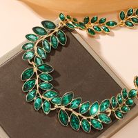 Elegant Leaves Alloy Inlay Rhinestones Gold Plated Women's Necklace main image 3