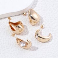 1 Pair Simple Style Classic Style Moon Plating Copper 18k Gold Plated Ear Studs main image 7