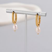 1 Pair Simple Style Classic Style Solid Color Layered Plating Inlay Titanium Steel Artificial Pearls 18k Gold Plated Gold Plated Dangling Earrings main image 1