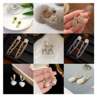 1 Paire Style Simple Lapin Cerf Placage Incruster Strass Strass Plaqué Or 14k Boucles D'oreilles main image 1