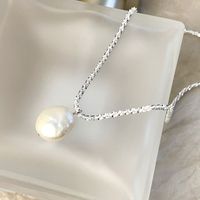 Simple Style Geometric Solid Color Mother Pearl Shellfish Sterling Silver Plating Pendant Necklace main image 2