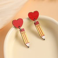 1 Pair Classic Style Streetwear Geometric Heart Shape Wood Drop Earrings main image 3