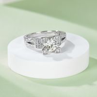 Elegant Classic Style Round Sterling Silver Plating Inlay Moissanite White Gold Plated Rings main image 7