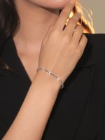Vacation Classic Style Shiny Geometric Alloy Plating Inlay Rhinestones Silver Plated Women's Bracelets main image 6