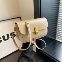 Women's Pu Leather Solid Color Elegant Square Magnetic Buckle Shoulder Bag Crossbody Bag main image 4