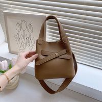 Women's All Seasons Pu Leather Solid Color Vintage Style Square Zipper Handbag main image 2