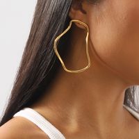 1 Pair Modern Style Simple Style Solid Color Alloy Earrings main image 1