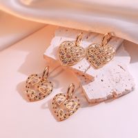 1 Pair Simple Style Commute Heart Shape Plating Inlay 304 Stainless Steel Zircon 18K Gold Plated Drop Earrings main image 3