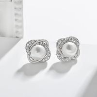 1 Pair Elegant Classic Style Round Plating Sterling Silver Artificial Pearls Zircon Ear Studs sku image 1