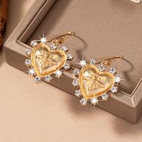1 Pair Elegant Heart Shape Bee Plating Inlay Glass Ferroalloy Glass 14k Gold Plated Drop Earrings main image 3