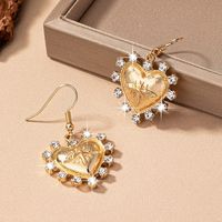 1 Pair Elegant Heart Shape Bee Plating Inlay Glass Ferroalloy Glass 14k Gold Plated Drop Earrings main image 5