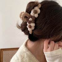 Vintage Style Flower Yarn Hair Claws main image 1