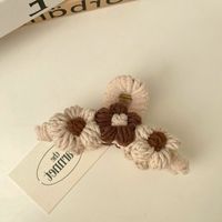 Vintage Style Flower Yarn Hair Claws sku image 1