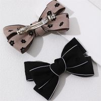 Sweet Solid Color Bow Knot Cloth Hair Clip main image 1