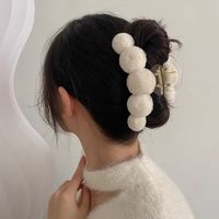 Cute Solid Color Plush Hair Claws main image 1