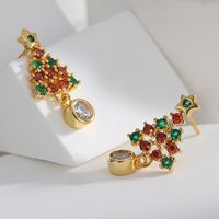 1 Paire Élégant Noël Sucré Sapin De Noël Flocon De Neige Placage Incruster Le Cuivre Zircon Plaqué Or 18k Boucles D'oreilles main image 5