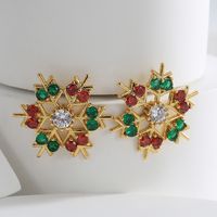 1 Pair Elegant Streetwear Snowflake Plating Inlay Copper Zircon 18k Gold Plated Ear Studs main image 1
