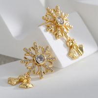 1 Pair Elegant Streetwear Snowflake Plating Inlay Copper Zircon 18k Gold Plated Ear Studs main image 5
