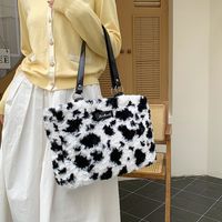 Women's  Plush Color Block Leopard Elegant Vacation Sewing Thread Square Zipper Shoulder Bag Messenger Bag main image 3