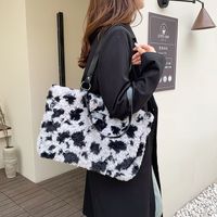 Women's  Plush Color Block Leopard Elegant Vacation Sewing Thread Square Zipper Shoulder Bag Messenger Bag main image 1