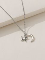 Casual Simple Style Classic Style Star Moon Alloy Three-dimensional Women's Necklace main image 3