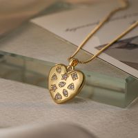 Simple Style Commute Heart Shape Copper 18k Gold Plated Zircon Pendant Necklace In Bulk sku image 1