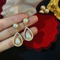 1 Pair Elegant Streetwear Geometric Inlay Alloy Artificial Pearls Drop Earrings main image 1