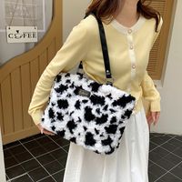 Women's  Plush Color Block Leopard Elegant Vacation Sewing Thread Square Zipper Shoulder Bag Messenger Bag main image 6