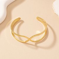 Simple Style Solid Color Alloy Plating Women's Bangle main image 5