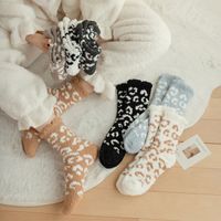 Women's Japanese Style Leopard Polyester Blending Crew Socks A Pair main image 3