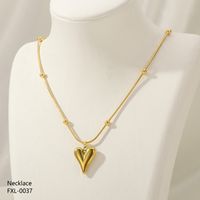 304 Stainless Steel 18K Gold Plated Romantic Plating Heart Shape Pendant Necklace sku image 1