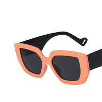 Europäische Und Amerikanische Trendbox Sonnenbrille Mit Weitem Bein  Neue Farblich Passende Sonnenbrille Für Damen sku image 3
