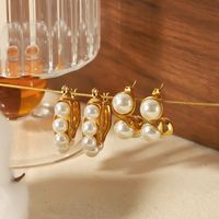 1 Paar Einfacher Stil Runden Polieren Überzug Inlay Edelstahl 304 Künstliche Perlen Ohrringe main image 5