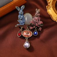 Retro Animal Alloy Plating Inlay Rhinestones Unisex Brooches main image 6