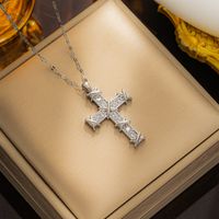 Vintage Style Cross Stainless Steel Plating Inlay Zircon 18k Gold Plated Pendant Necklace main image 3