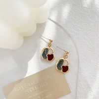 1 Pair Simple Style Color Block Plating Alloy Gold Plated Drop Earrings main image 5