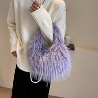 Women's  Plush Solid Color Cute Classic Style Streetwear Beading Tassel Dumpling Shape Zipper Shoulder Bag Fashion Backpack main image 5