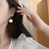 1 Pair Simple Style Classic Style Round Plating Alloy Gold Plated Drop Earrings main image 7