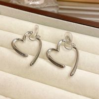 1 Pair Simple Style Heart Shape Plating Alloy Gold Plated Ear Studs sku image 4
