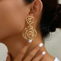 1 Pair Vintage Style Exaggerated Floral Hollow Out Alloy Zinc Ear Studs main image 1