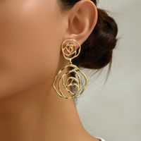 1 Pair Vintage Style Exaggerated Floral Hollow Out Alloy Zinc Ear Studs main image 10